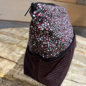 Trousse de toilette velours prune et petites fleurs
